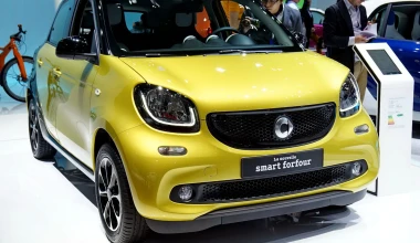 Smart Fortwo και Forfour στο Παρίσι