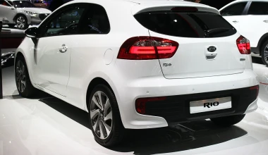 Kia Rio facelift στο Παρίσι