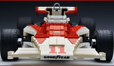 James Hunt από τουβλάκια Lego