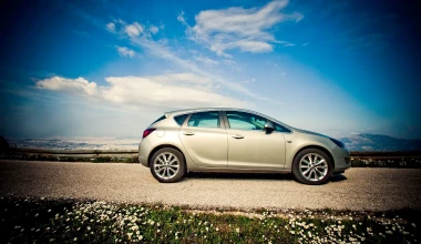 Opel Astra 1.6T