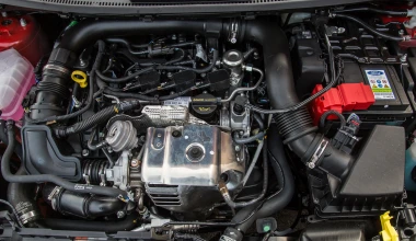 Ford Fiesta RED & BLACK με 140 ίππους