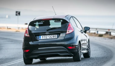 ΔΟΚΙΜΑΖΟΥΜΕ Ford Fiesta Black Edition 1.0 140 PS