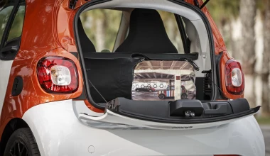 ΟΔΗΓΟΥΜΕ τα νέα Smart Fortwo & Forfour 