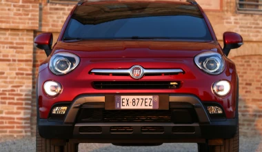 ΟΔΗΓΟΥΜΕ το νέο FIAT 500Χ στην Ιταλία