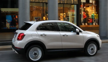 ΟΔΗΓΟΥΜΕ το νέο FIAT 500Χ στην Ιταλία