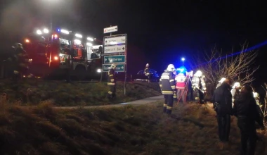 Μέσα σε λίμνη κατέληξε μια Ferrari F430

