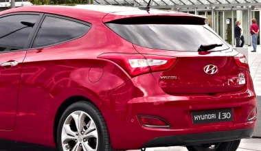 Νέο τρίθυρο Hyundai i30