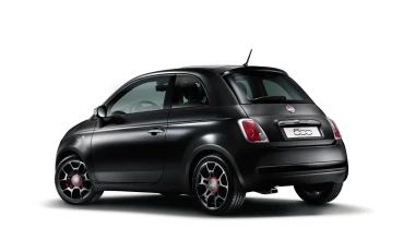 Fiat: Νέες εκδόσεις 500 και Freemont στο Παρίσι