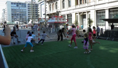 Πανεπιστημίου: κλειστή στα ΙΧ, ανοιχτή στον κόσμο