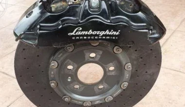 Πωλείται Lamborghini Huracan με… 6.400 ευρώ