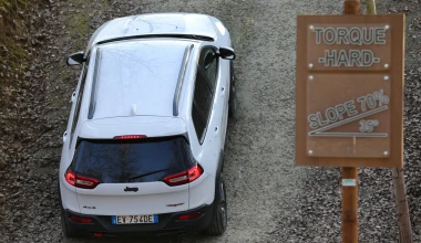Jeep Cherokee Trailhawk: Για τα δύσκολα