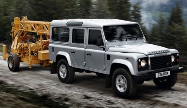 Land Rover Defender: Ακόμα και οι σκληροί πεθαίνουν