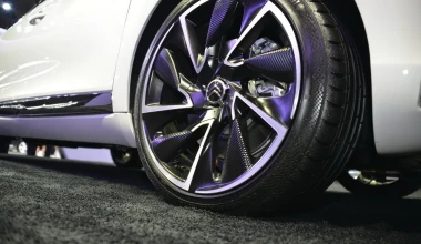 Άρωμα έκθεσης Παρισιού: Με (πολλές) εικόνες