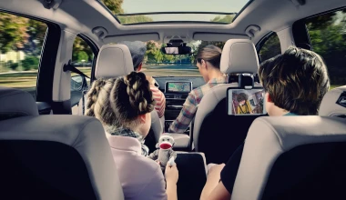 Έτοιμη η 7θέσια BMW Σειρά 2