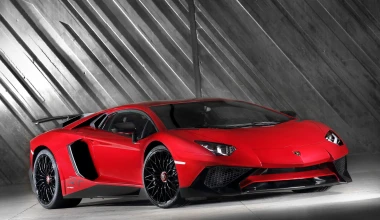 Lamborghini Aventador LP750-4 SV