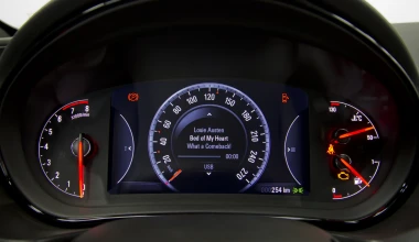 ΔΟΚΙΜΗ: Opel Insignia 2.0 CDTI EcoFLEX