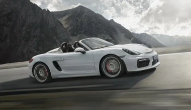 Η νέα Porsche Boxster Spyder… ανοίγει την οροφή της (VIDEO)
