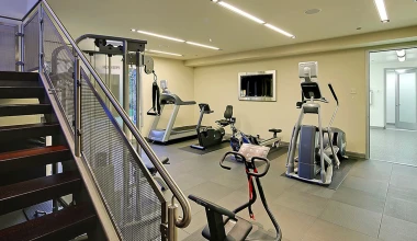 Σπίτι – ΟΝΕΙΡΟ με… 20 γκαράζ!