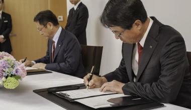 Συνεργασία Toyota & Mazda (VIDEO)