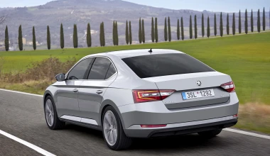 Οδηγούμε: Νέα Skoda Superb 2015