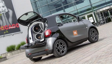 Smart ForTwo με… 16 ηχεία!