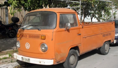 Το αυτοκίνητο των λουλουδιών στα… θυμαράκια