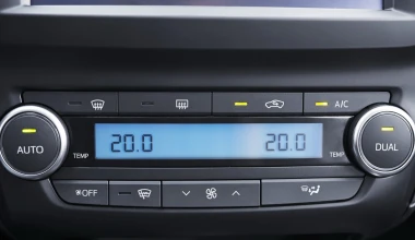 ΟΔΗΓΟΥΜΕ: Νέο Toyota Avensis 2015