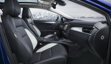 ΟΔΗΓΟΥΜΕ: Νέο Toyota Avensis 2015