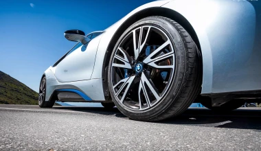 ΔΟΚΙΜΗ: BMW i8. e-πανάσταση!