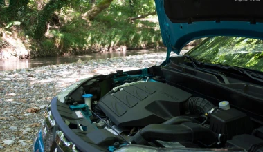 Suzuki Vitara 1.6 D 4x4 vs Suzuki V-STROM 1000