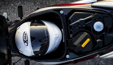 Νέο παπί Honda Supra-X 125 Helmin