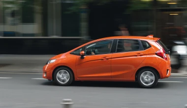 ΟΔΗΓΟΥΜΕ: Νέο Honda Jazz 1.3 2015