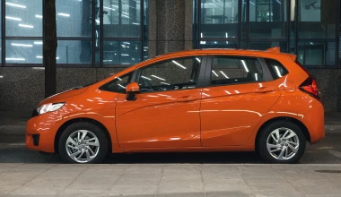 ΟΔΗΓΟΥΜΕ: Νέο Honda Jazz 1.3 2015