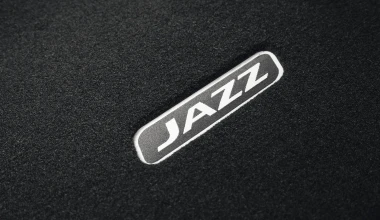 ΟΔΗΓΟΥΜΕ: Νέο Honda Jazz 1.3 2015