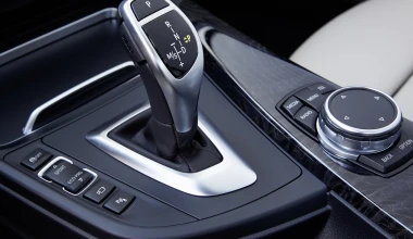 ΟΔΗΓΟΥΜΕ BMW 340i 2015