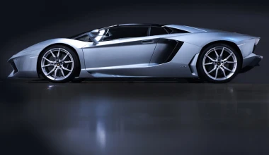 Lamborghini Aventador LP 700-4 Roadster