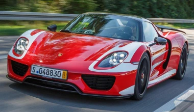 O M.Webber παρέλαβε τη νέα Porsche 918 Spyder