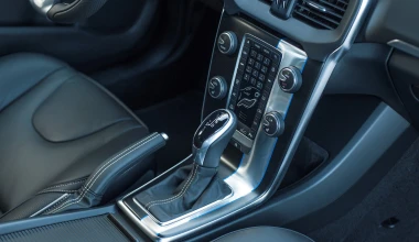 Volvo V40 & V40 Cross Country με νέο 1.5 Τ3