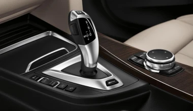 Νέα BMW 330e plug-in hybrid στη Φρανκφούρτη