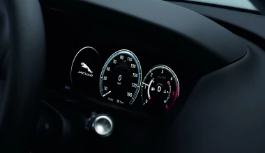 Επίσημη πρεμιέρα κάνει η Jaguar F-Pace