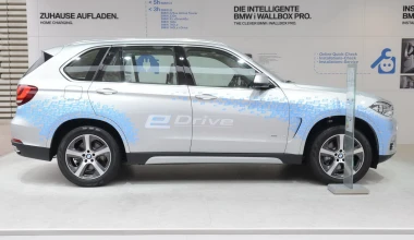 Νέα υβριδική Plug-in BMW X5 xDrive40e