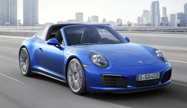 Αποκάλυψη της νέας Porsche 911 Carrera 4 (+VIDEO)