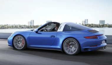 Αποκάλυψη της νέας Porsche 911 Carrera 4 (+VIDEO)