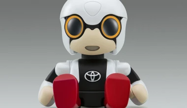 Αυτός είναι ο Kirobo Mini της Toyota