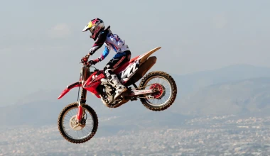 Η Ashley Fiolek εμπνέει μικρούς λάτρεις του motocross