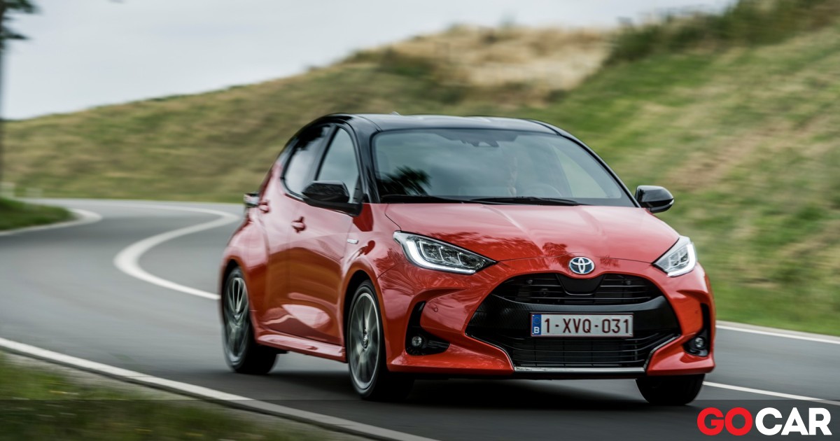 Στην Ελλάδα το ισχυρότερο Toyota Yaris Hybrid 130 – Τιμές και εκδόσεις - Το Toyota Yaris είναι ένα αγαπημένο μοντέλο της ελληνικής αγοράς, το οποίο πλέον εξοπλίζεται με τον ισχυρότερο υβριδικό κινητήρα των 130 ίππων. Ποιες εκδόσεις έχει και πόσο κοστίζουν;