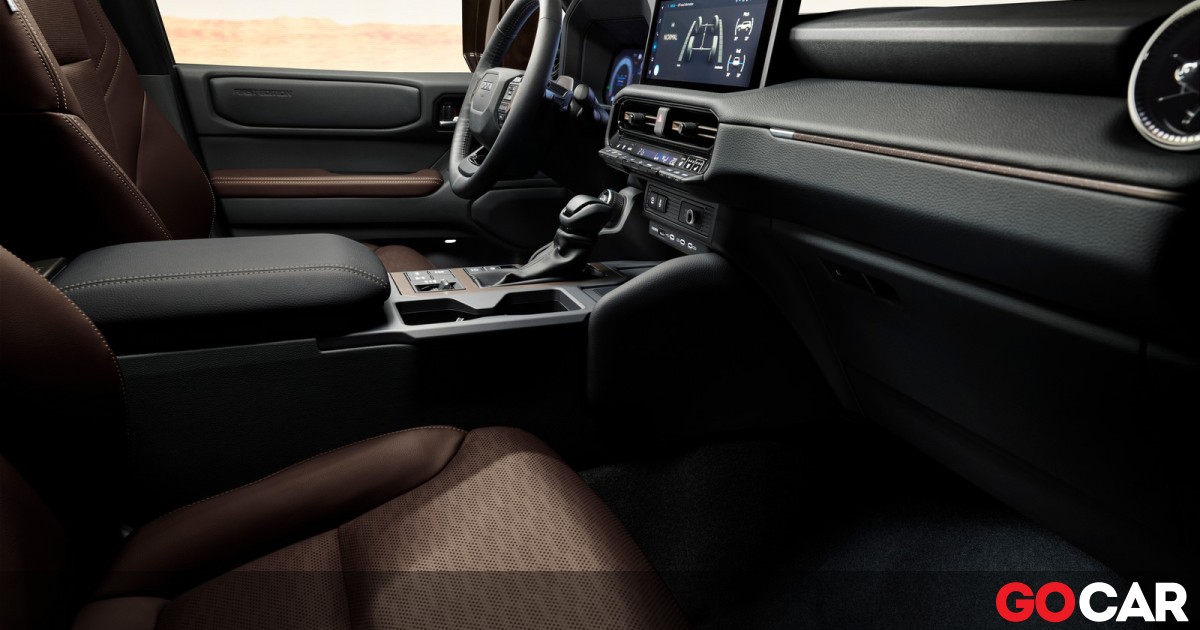 Το SUV της Toyota με τιμή 120.170 ευρώ - Το αγόρασαν 5 Έλληνες τον Οκτώβριο - Είναι το κορυφαίο αυτοκίνητο της Toyota και φυσικά το ακριβότερο όλων. Το λανσάρισμά του στη Ελλάδα ξεκίνησε πρόσφατα και άμεσα, 5 οδηγοί έδωσαν τουλάχιστον 120.170 για να το κάνουν δικό τους.