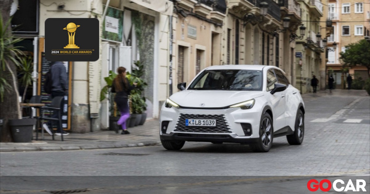 Οδηγούμε το νέο Lexus LBX: Ταράζει τα νερά το premium B-SUV - Το νέο LBX είναι το μικρότερο και πιο οικονομικό SUV της Lexus, ένα αυτοκίνητο ραμμένο και φτιαγμένο για την ελληνική αγορά, που αλλάζει τα δεδομένα στην πιο δημοφιλή κατηγορία.
