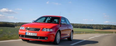 30 χρόνια Audi A3 – Οδηγούμε την πρώτη γενιά στη Γερμανία! 