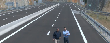 Ελλάδα: Ανοίγει η νέα εθνική οδός των 46 km και των 23 γεφυρών – Οι πρώτες εικόνες